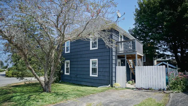 $1,150,000 | 44 Myrtle Avenue, South Portland, ME 04106