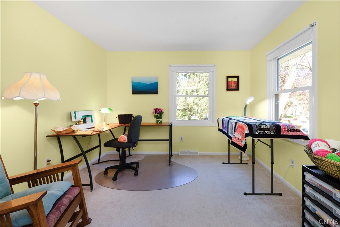 4918 Hyde Road Manlius, NY 13104 - Photo 20 of 45