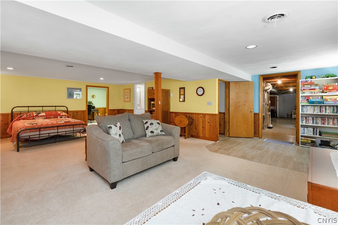 4918 Hyde Road Manlius, NY 13104 - Photo 31 of 45