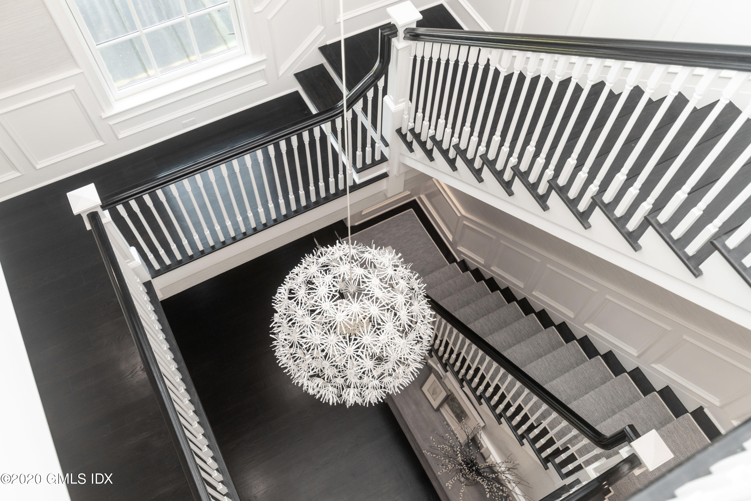 390 Round Hill Road Greenwich, CT 06831 - Photo 14 of 31