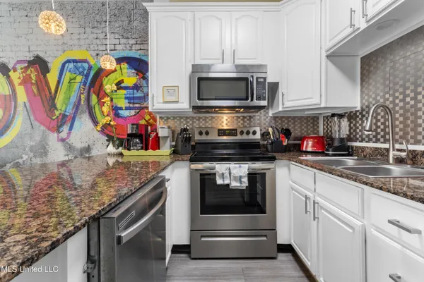 $220,000 | 1170 Century Oaks Drive, Unit A, Gulfport, MS 39507