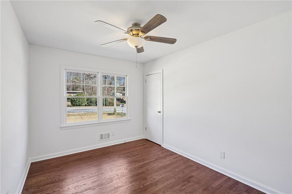 2198 Lower Roswell Road Marietta, GA 30068 - Photo 16 of 21