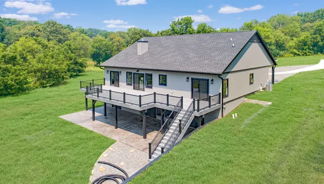 $899,000 | 25-75 Lake Carroll Boulevard, Lake Carroll, IL 61046