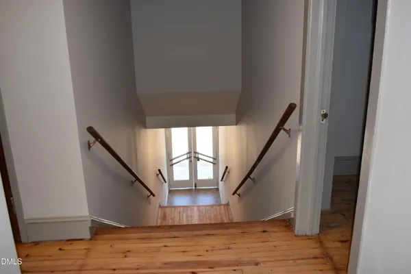 $1,200 | 128 South Chatham Avenue, Unit A, Siler City, NC 27344