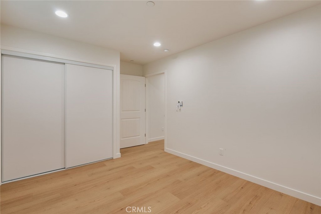 1806 South 8th Street, Unit B Alhambra, CA 91803 - Photo 39 of 44 a view of an empty room