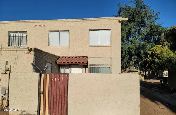 $1,200 | 5415 West Lynwood Street, Phoenix, AZ 85043