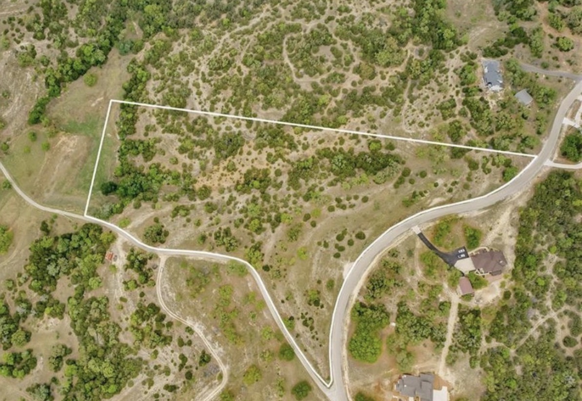 3303 Pattys Way Spring Branch, TX 78070 - Photo 2 of 10