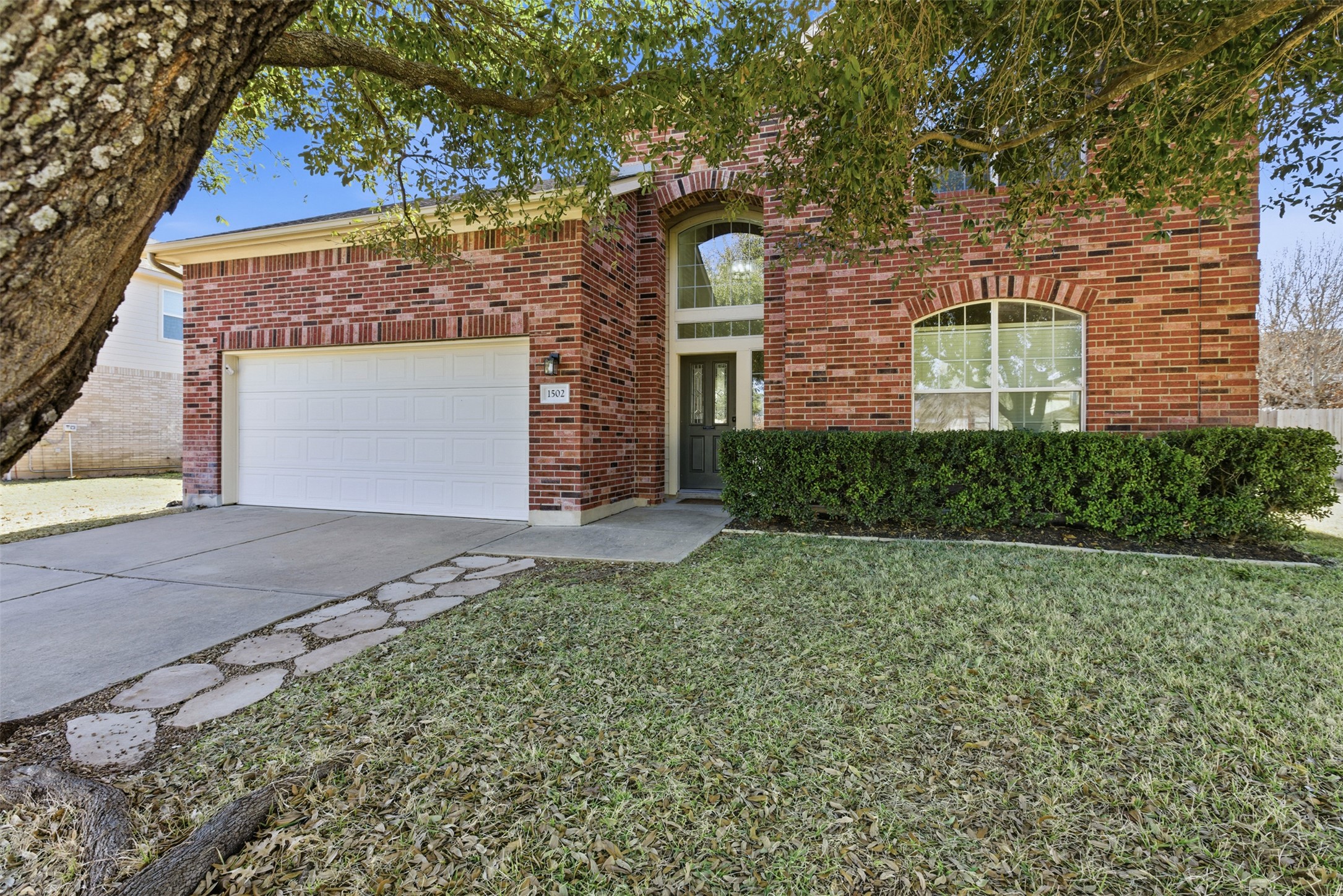 1502 Summercrest Boulevard Georgetown, TX 78626 - Photo 7 of 40