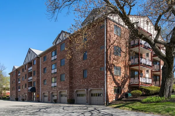$459,000 | 100 Lexington Street, Unit B8, Belmont, MA 02478