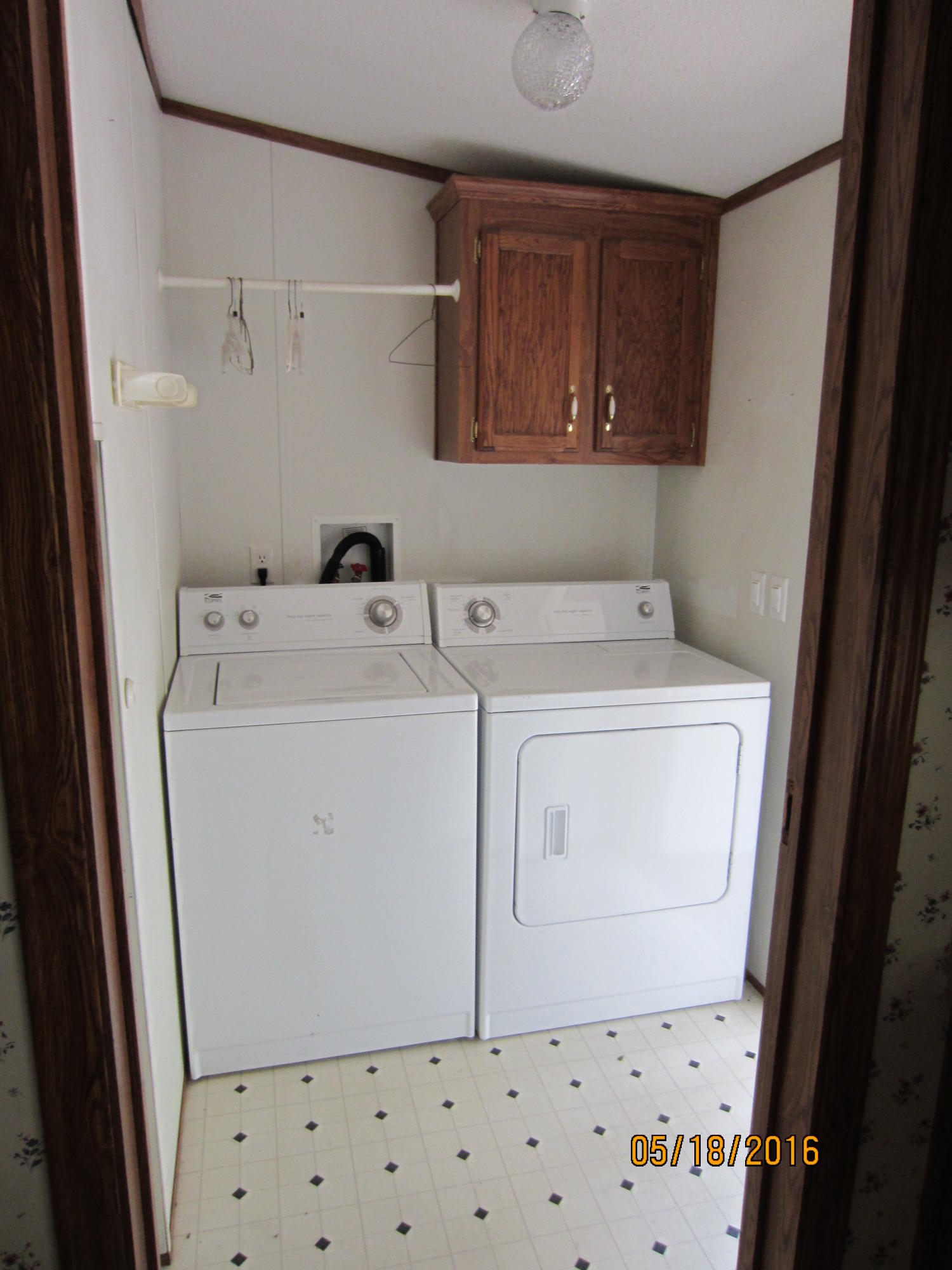7140 Short Tail Springs Road Harrison, TN 37341 - Photo 13 of 33 Laundry rm