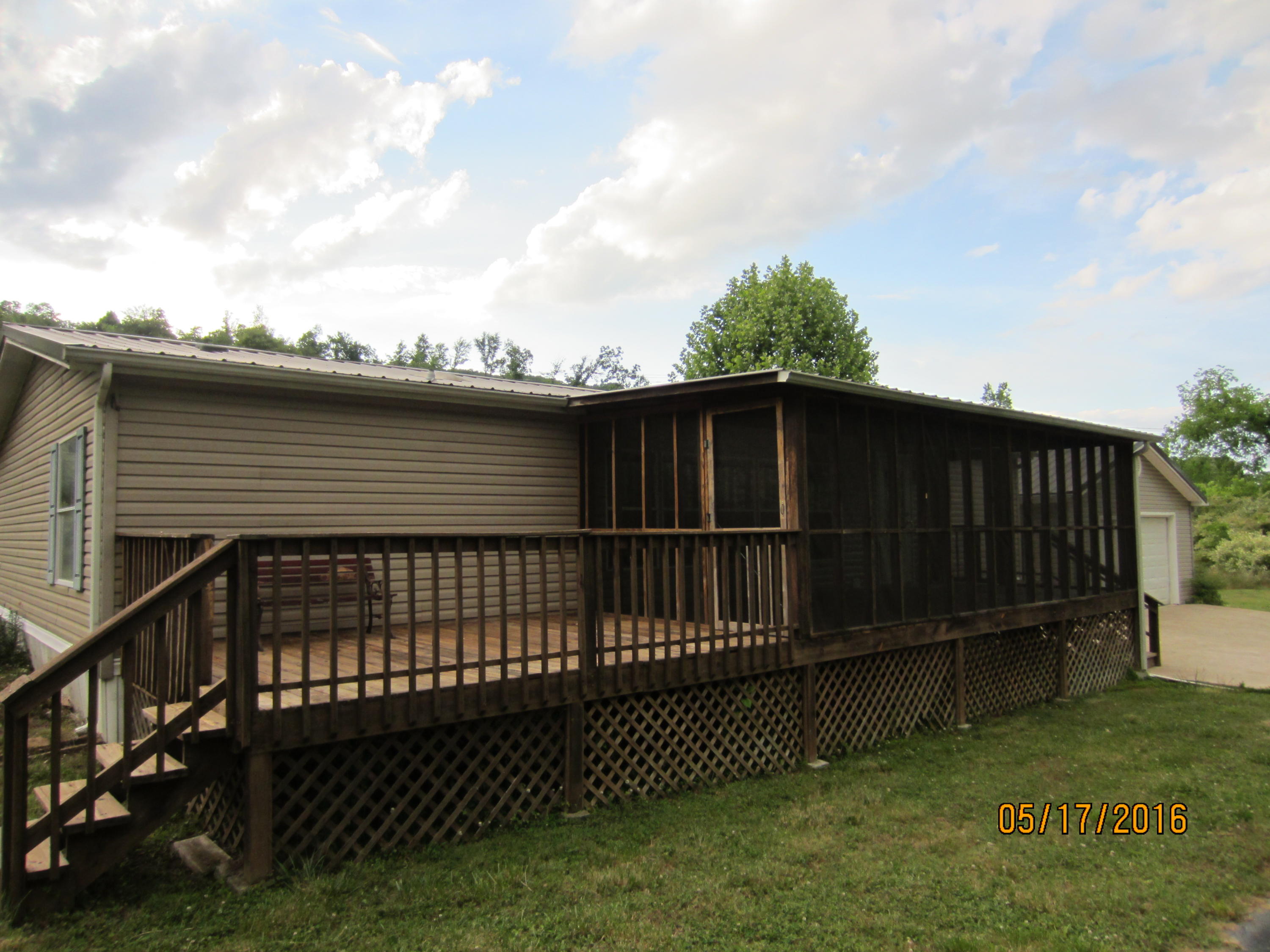 7140 Short Tail Springs Road Harrison, TN 37341 - Photo 3 of 33 Deck and screen room