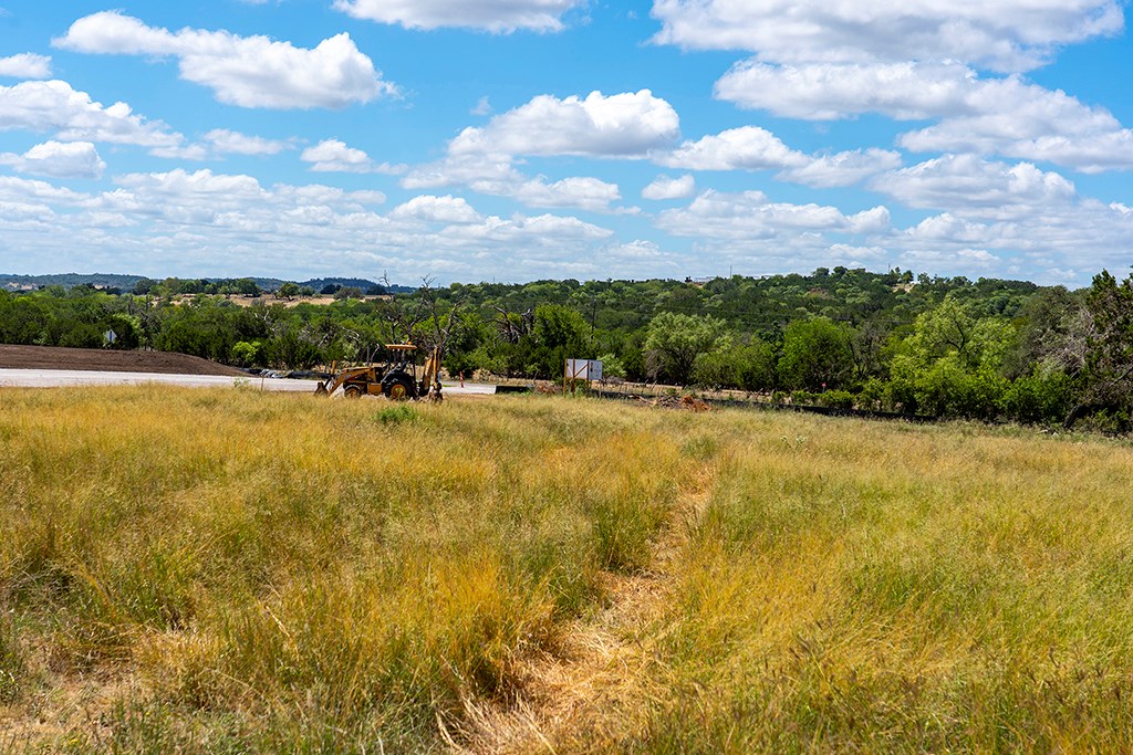 3051 Ranch Road 1376, Unit 1 Fredericksburg, TX 78624 - Photo 4 of 9