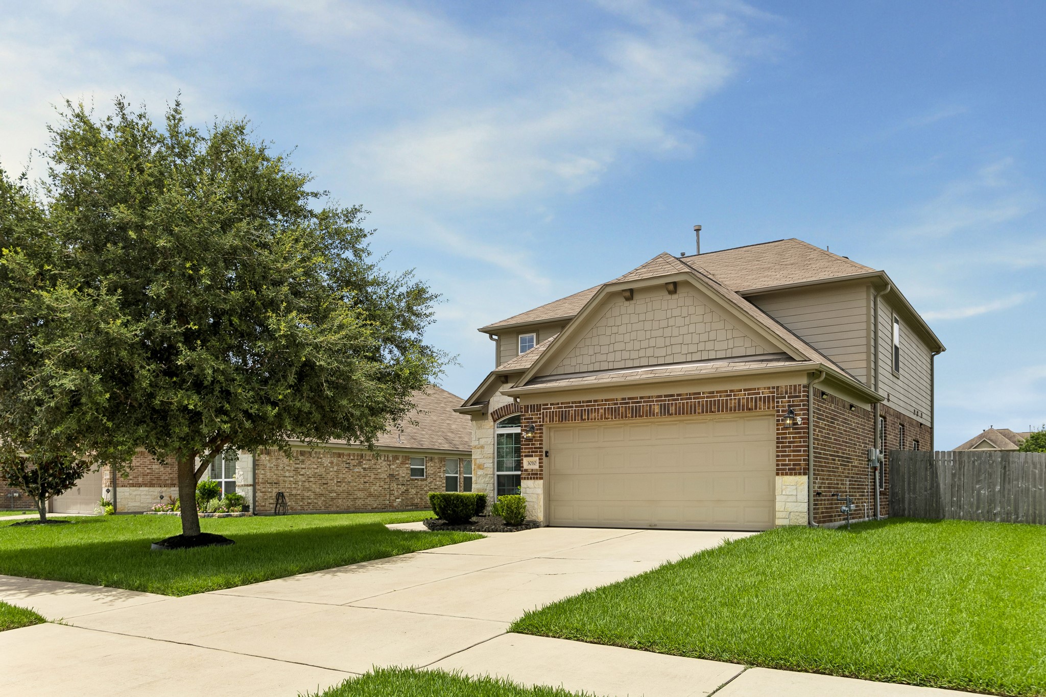 3010 Coachmaker Trail Rosenberg, TX 77471 - Photo 2 of 28