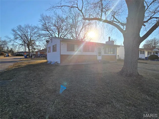 $1,200 | 1200 Rhea Avenue, St. Louis, MO 63138