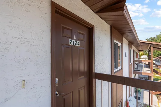 $1,650 | 39132 County Road 54, Unit 2124, Zephyrhills, FL 33542