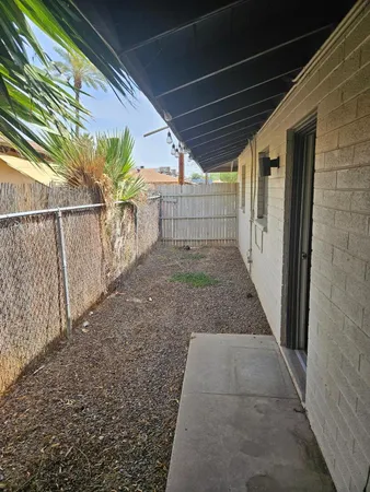 $1,299 | 802 West Turney Avenue, Unit 12A, Phoenix, AZ 85013
