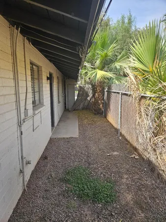 $1,299 | 802 West Turney Avenue, Unit 12A, Phoenix, AZ 85013