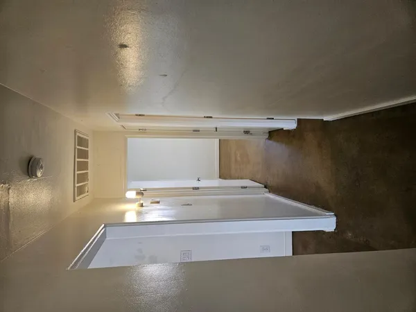 $1,299 | 802 West Turney Avenue, Unit 12A, Phoenix, AZ 85013