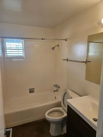 $1,299 | 802 West Turney Avenue, Unit 12A, Phoenix, AZ 85013