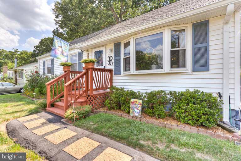 4138 Addison Road Fairfax, VA 22030 - Photo 22 of 30 Exterior (Front)