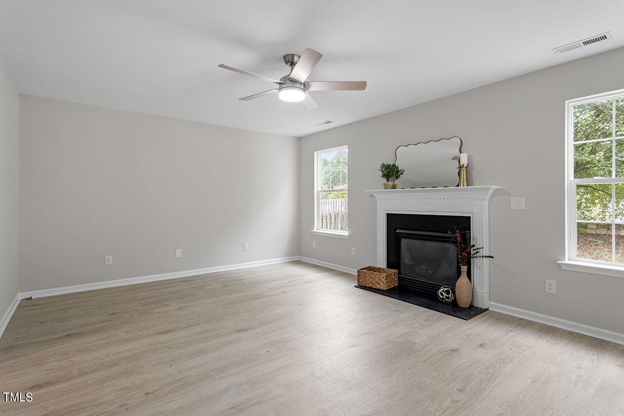 4024 Apperson Drive Raleigh, NC 27610 - Photo 8 of 40 4024 Apperson Dr_14