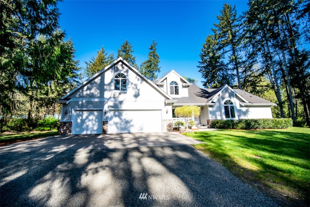 5498 East Collins Road Port Orchard, WA 98366 - Photo 1 of 23 Gallery Image 1