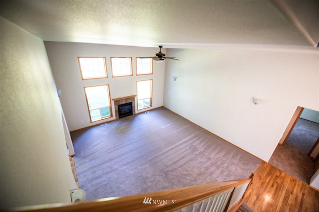 5498 East Collins Road Port Orchard, WA 98366 - Photo 16 of 23 Gallery Image 16