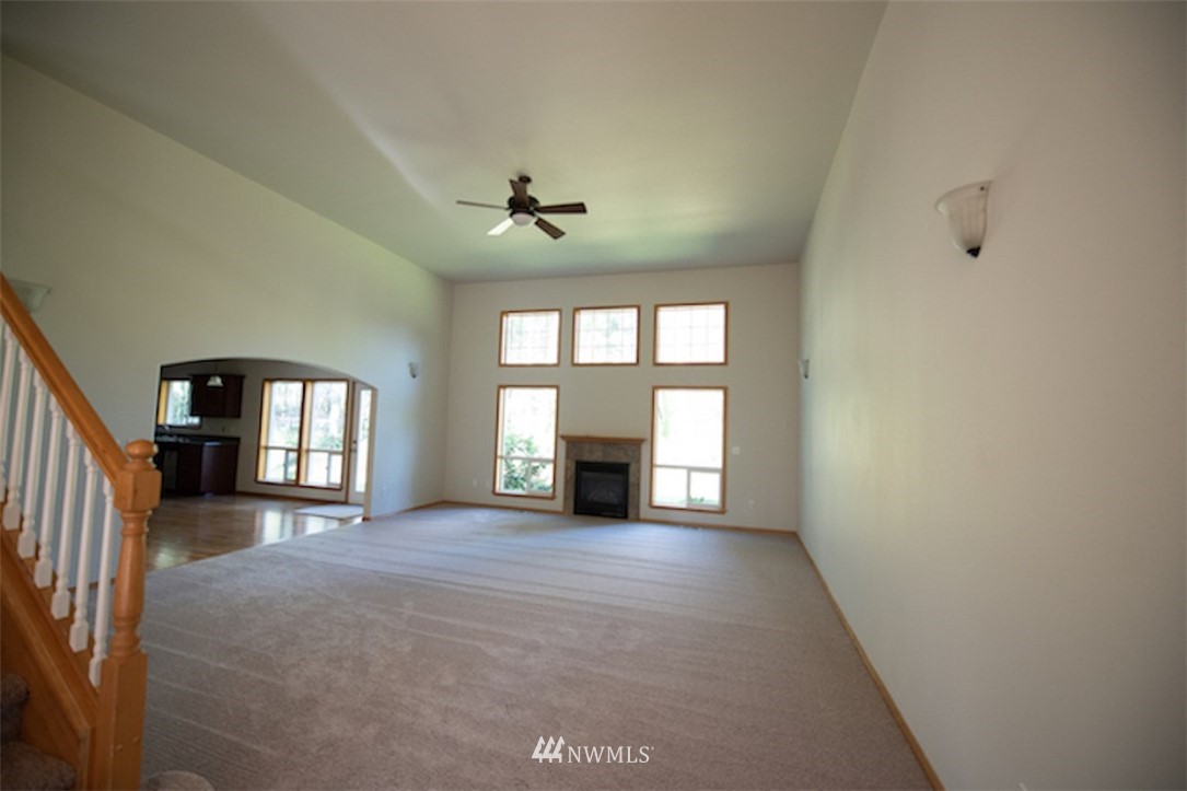 5498 East Collins Road Port Orchard, WA 98366 - Photo 8 of 23 Gallery Image 8