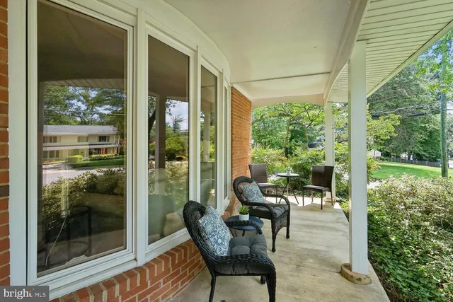 $849,900 | 8511 Camden Street, Alexandria, VA 22308