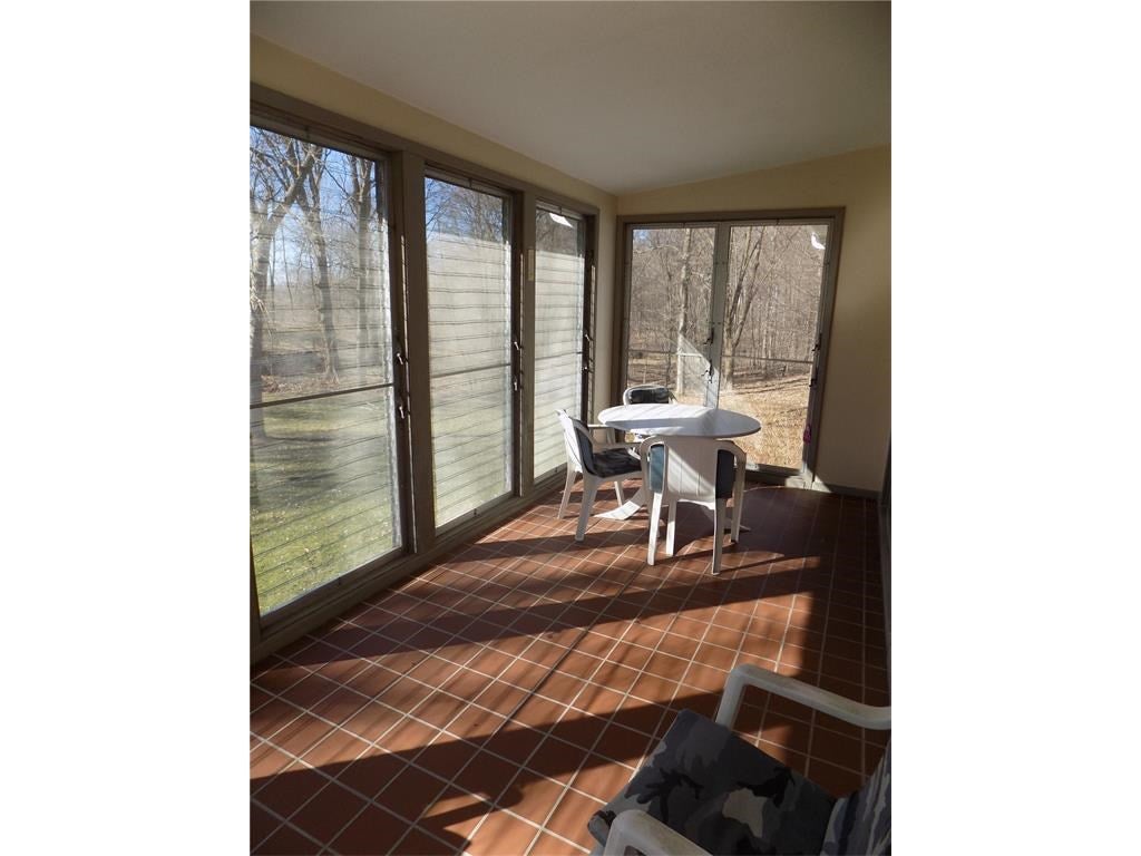 1162 Abbe Hills Road Mount Vernon, IA 52314 - Photo 12 of 25 Gallery Image 12