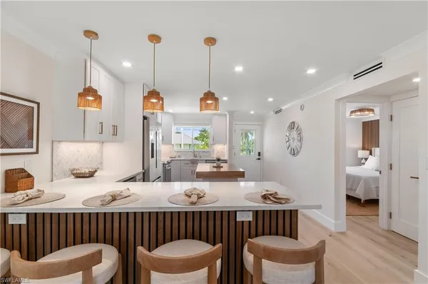 $645,000 | 1686 Blue Point Avenue, Unit B9, Naples, FL 34102