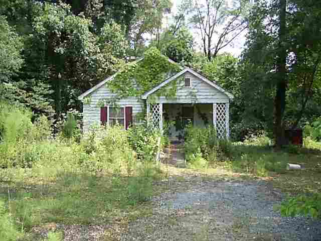 1511 Amity Road Anderson, SC 29621 - Photo 3 of 6 Gallery Image 3