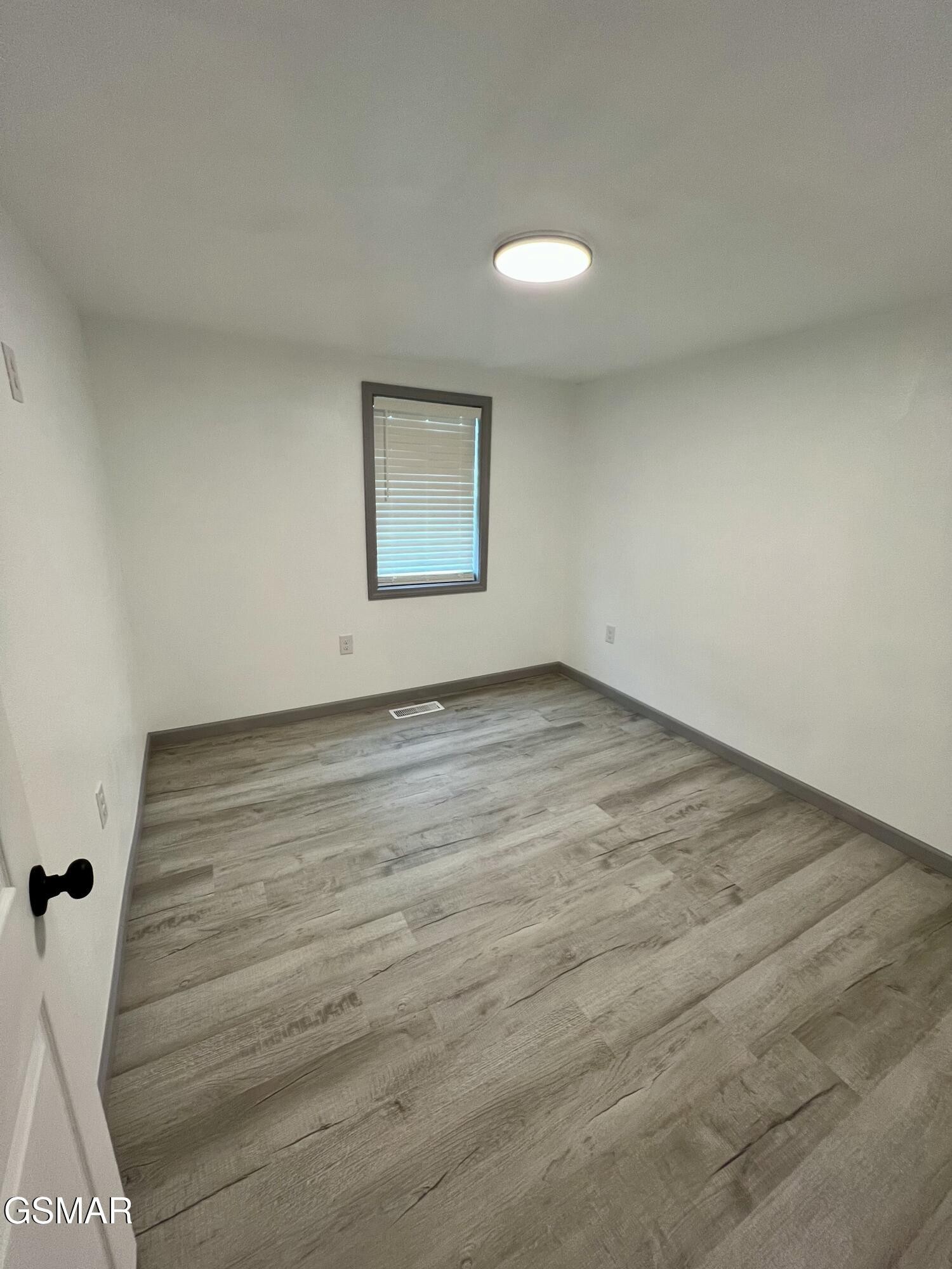 122 Melton Road Newport, TN 37821 - Photo 14 of 15 Gallery Image 14