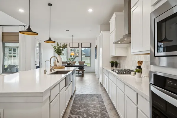 $725,000 | 519 Caverna Street, Montgomery, TX 77316