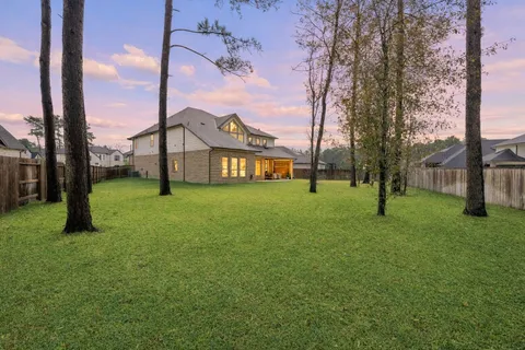 $725,000 | 519 Caverna Street, Montgomery, TX 77316