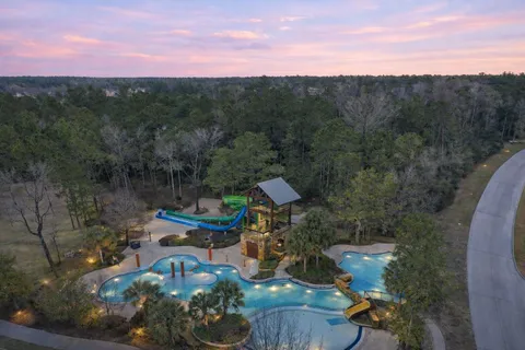 $725,000 | 519 Caverna Street, Montgomery, TX 77316