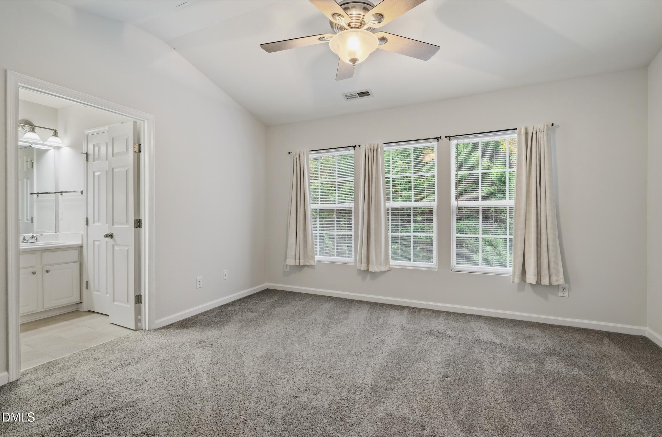 8515 Mt Valley Lane Raleigh, NC 27613 - Photo 5 of 29