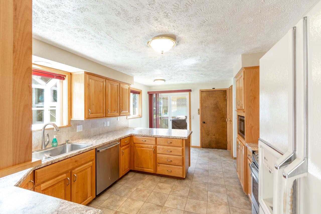 3713 South Woodruff Road Spokane Valley, WA 99206 - Photo 6 of 20 Gallery Image 6