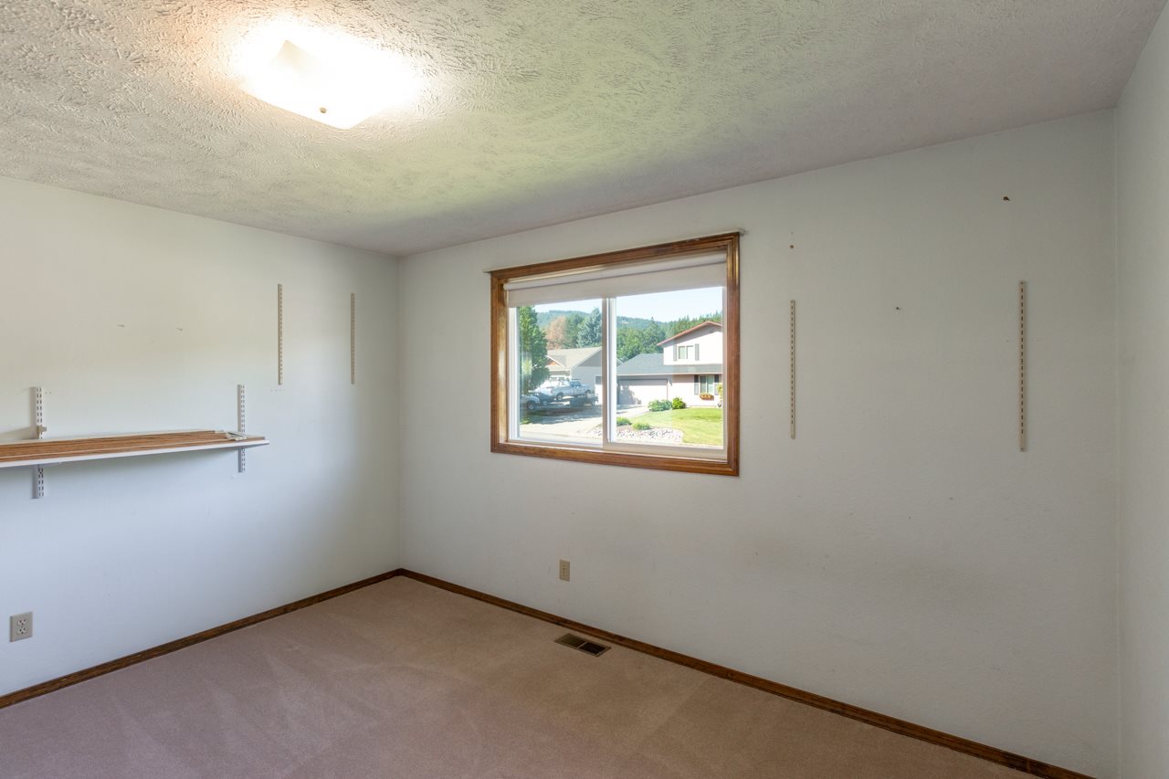 3713 South Woodruff Road Spokane Valley, WA 99206 - Photo 9 of 20 Gallery Image 9