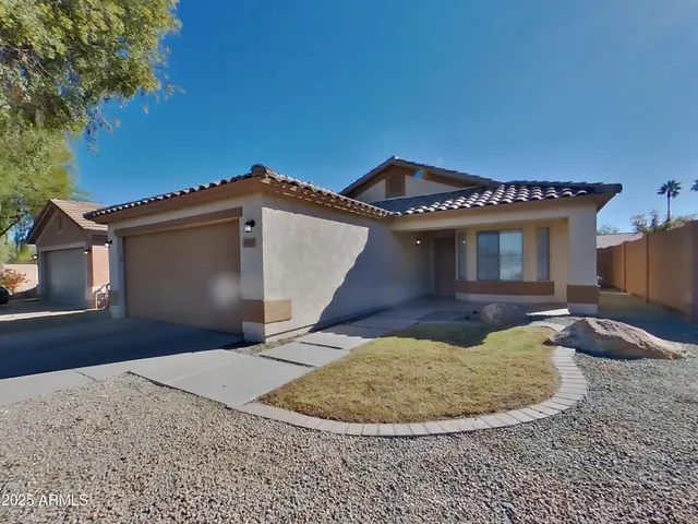 $1,699 | 30877 North Coral Bean Drive, San Tan Valley, AZ 85143
