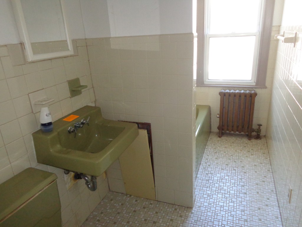 18-20 Wayne Street Springfield, MA 01118 - Photo 12 of 16