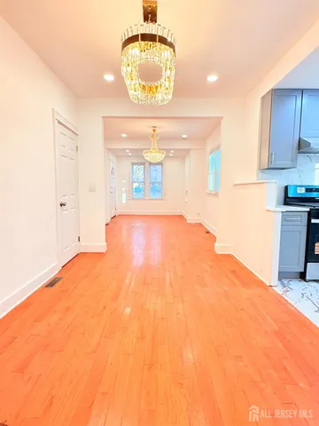 $989,000 | 385 Pierson Avenue, Edison, NJ 08837