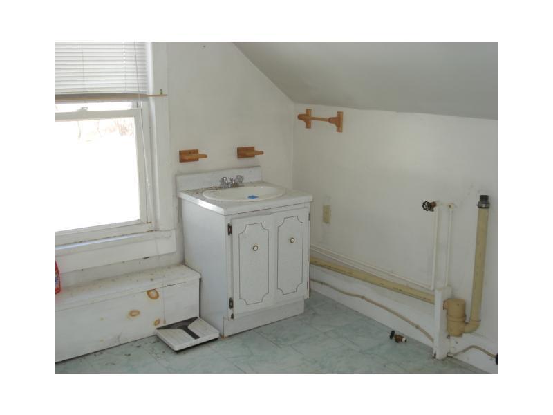 931 Waltham Road Ellsworth, ME 04605 - Photo 7 of 16 Bathroom.