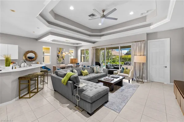 $725,000 | 4208 Hampton Lane, Naples, FL 34119