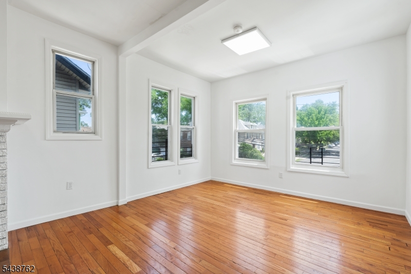 1043 Hunterdon Street, Unit 2 Newark, NJ 07112 - Photo 5 of 21