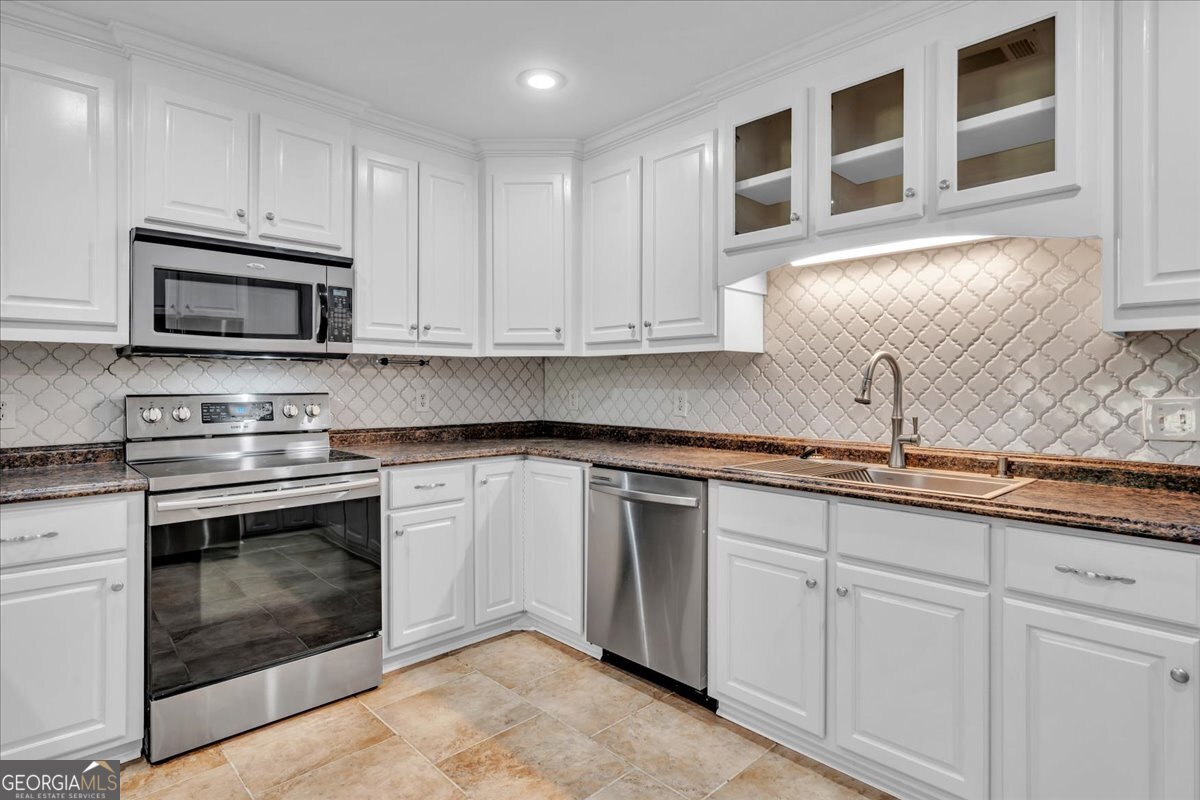 222 Blue Ridge Lane Warner Robins, GA 31088 - Photo 14 of 79