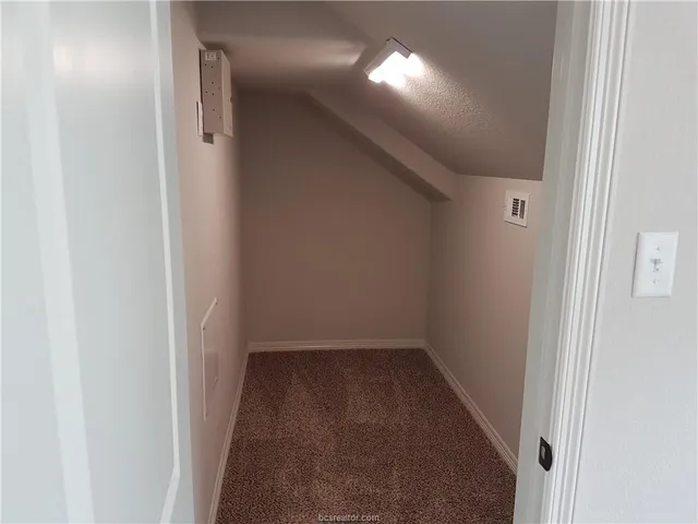 $3,400 | 113 Ehlinger Drive, Bryan, TX 77801