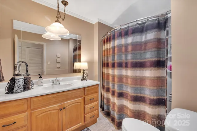 a view of front door with outdoor space