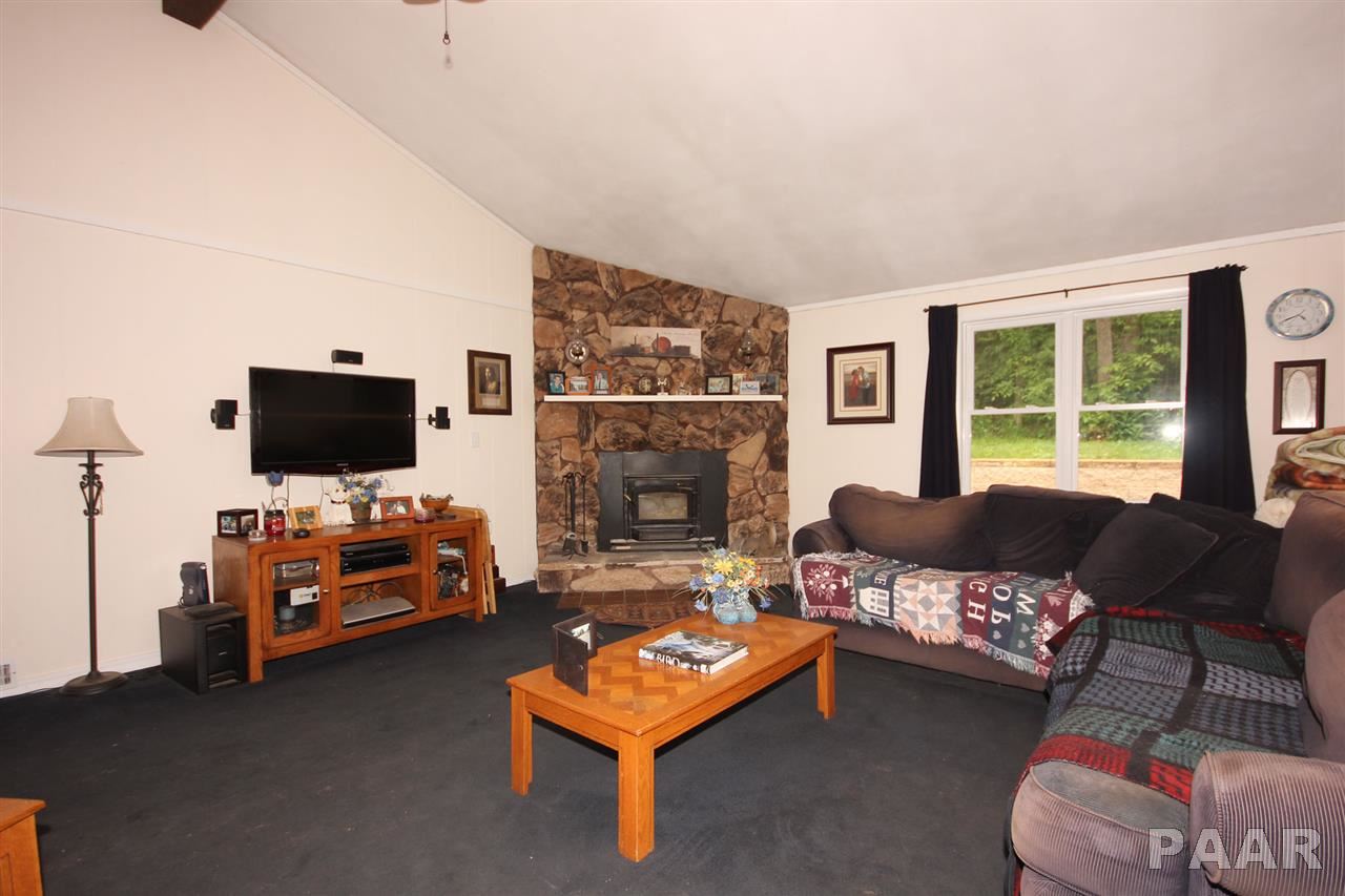 772 Washburn Road Washburn, IL 61570 - Photo 11 of 25