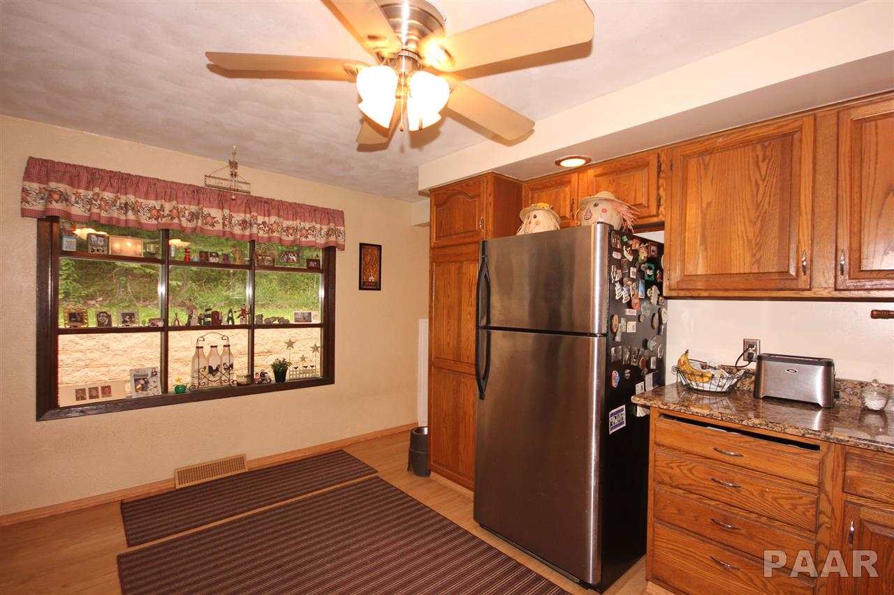 772 Washburn Road Washburn, IL 61570 - Photo 5 of 25